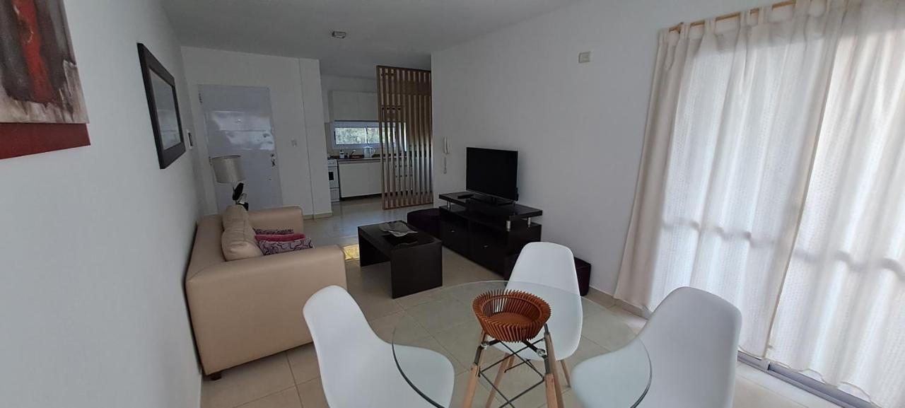 Departamento Temporario - Barrio San Isidro Villa Allende Εξωτερικό φωτογραφία